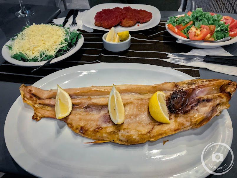 La Cantina Del N&aacute;utico